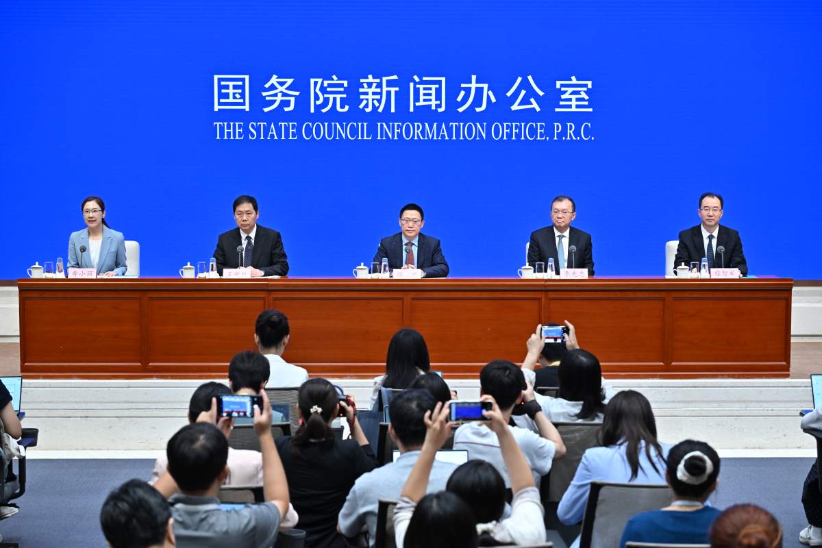“开局起步‘十五五’”系列主题新闻发布会举行 财政部副部长廖岷回应政府采购热点
